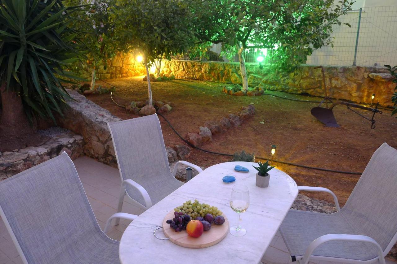 Maria & Manos Guest House, Agios Onoufrios Beach Eksteriør bilde